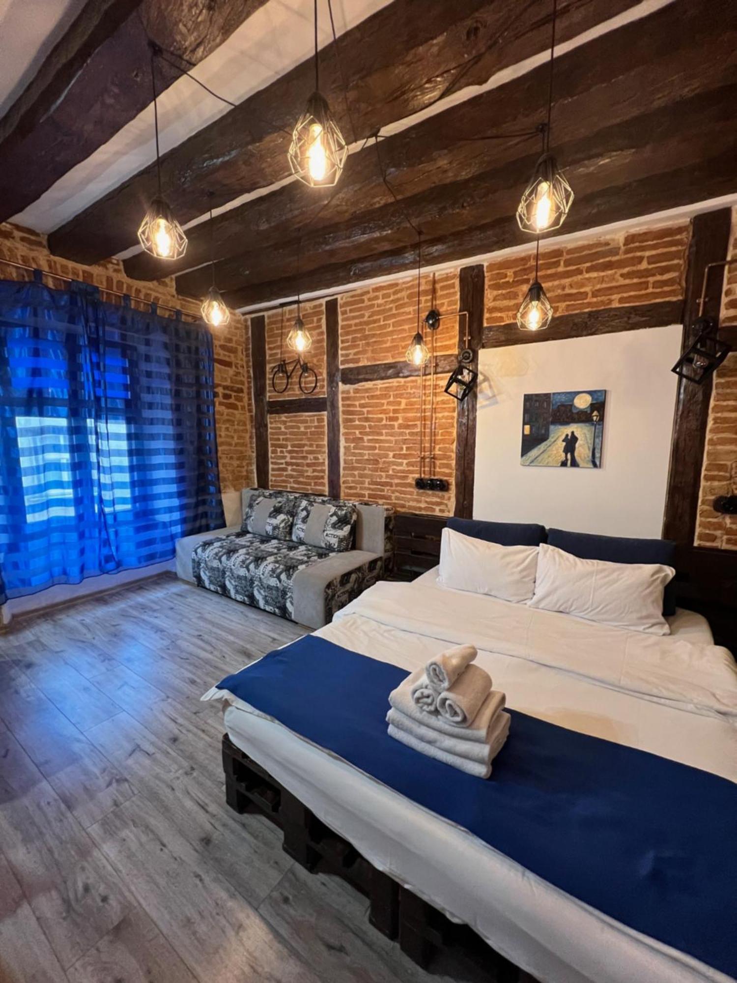 Appartamento Cozy Loft В Самому Центрі Львова Esterno foto
